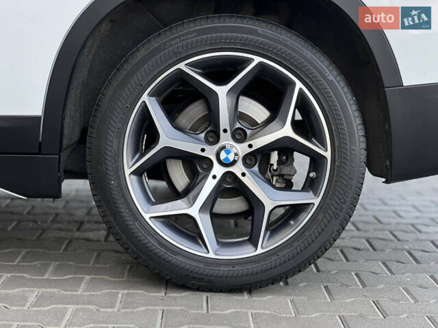 Белый БМВ Х1, объемом двигателя 2 л и пробегом 92 тыс. км за 18700 $, фото 52 на Automoto.ua