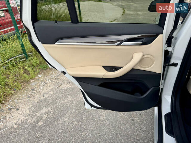 Белый БМВ Х1, объемом двигателя 2 л и пробегом 88 тыс. км за 22400 $, фото 23 на Automoto.ua