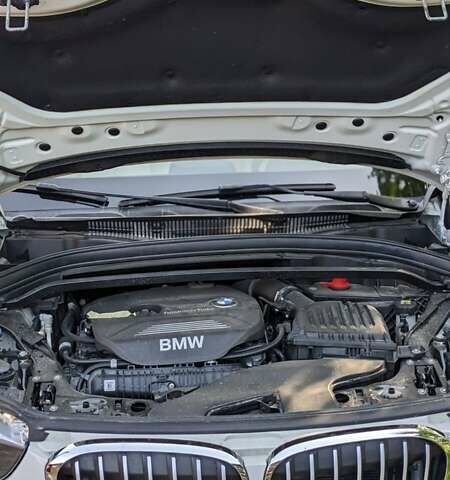 Белый БМВ Х1, объемом двигателя 2 л и пробегом 80 тыс. км за 22500 $, фото 25 на Automoto.ua