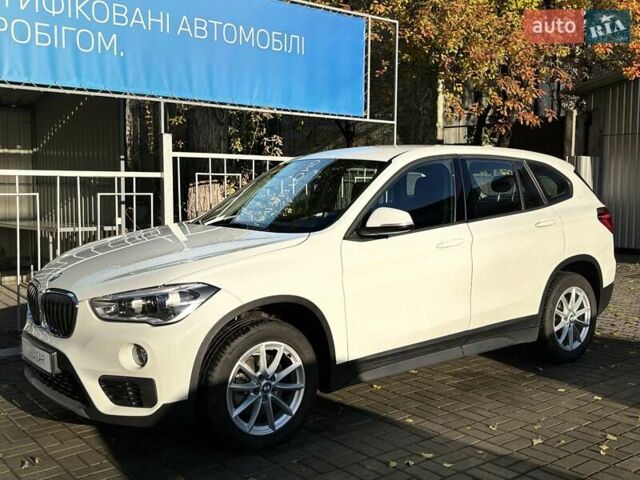 Білий БМВ Х1, об'ємом двигуна 2 л та пробігом 84 тис. км за 22900 $, фото 2 на Automoto.ua