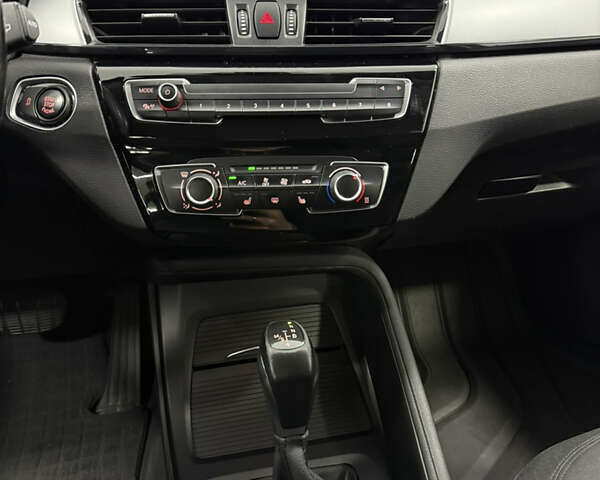 Білий БМВ Х1, об'ємом двигуна 1.5 л та пробігом 164 тис. км за 15900 $, фото 22 на Automoto.ua