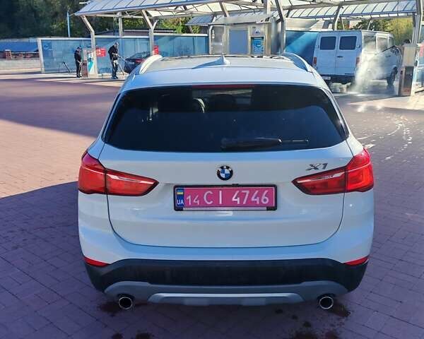 Белый БМВ Х1, объемом двигателя 2 л и пробегом 190 тыс. км за 16500 $, фото 3 на Automoto.ua