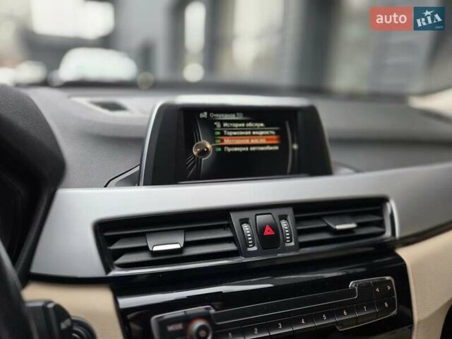 Белый БМВ Х1, объемом двигателя 1.5 л и пробегом 100 тыс. км за 17999 $, фото 9 на Automoto.ua