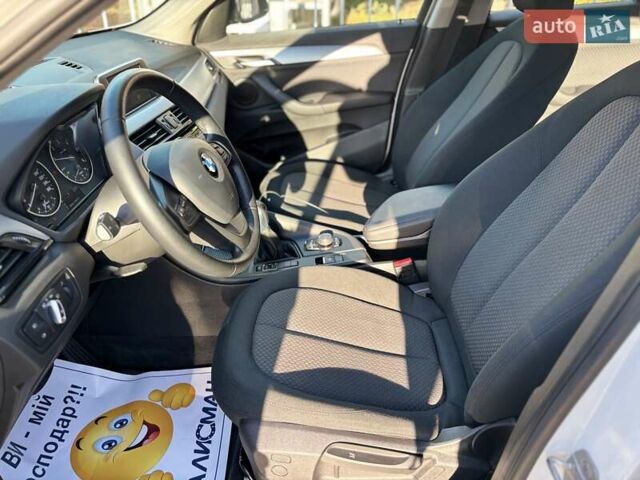 Білий БМВ Х1, об'ємом двигуна 2 л та пробігом 84 тис. км за 22900 $, фото 17 на Automoto.ua