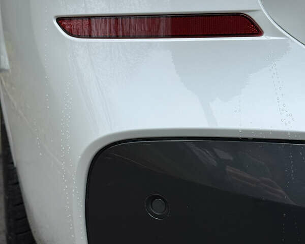 Белый БМВ Х1, объемом двигателя 2 л и пробегом 129 тыс. км за 18500 $, фото 16 на Automoto.ua