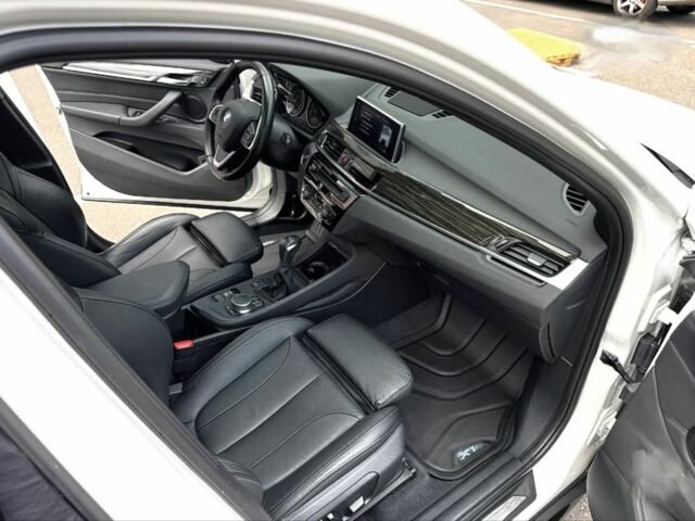 Белый БМВ Х1, объемом двигателя 2 л и пробегом 34 тыс. км за 24500 $, фото 5 на Automoto.ua