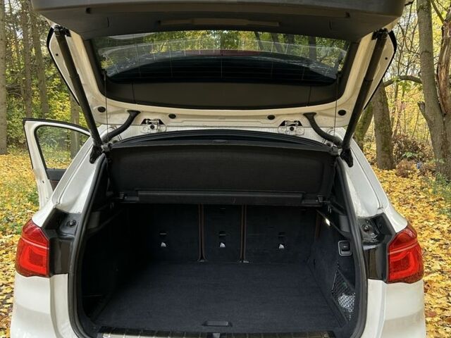 Белый БМВ Х1, объемом двигателя 2 л и пробегом 75 тыс. км за 21500 $, фото 3 на Automoto.ua