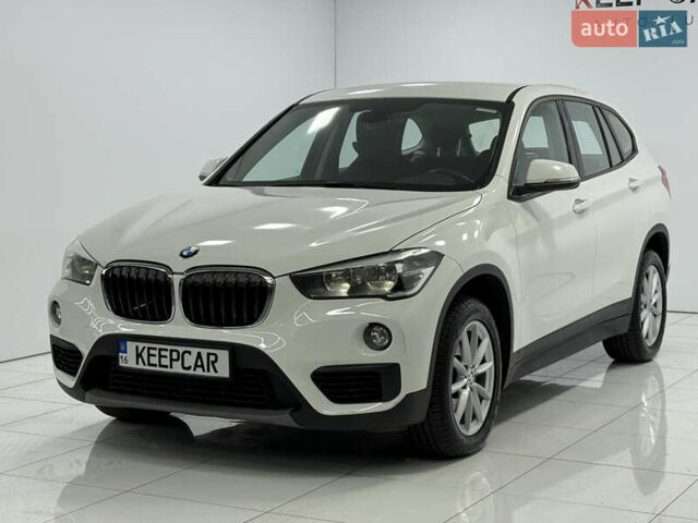 Білий БМВ Х1, об'ємом двигуна 1.5 л та пробігом 164 тис. км за 15900 $, фото 4 на Automoto.ua
