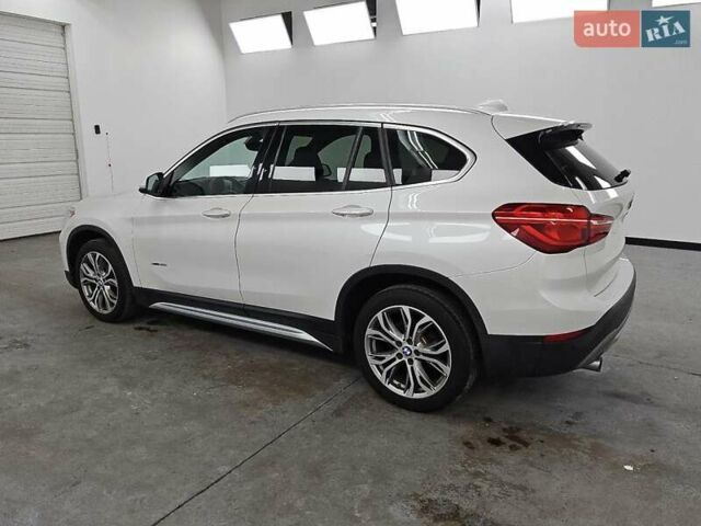 Белый БМВ Х1, объемом двигателя 2 л и пробегом 149 тыс. км за 3500 $, фото 1 на Automoto.ua