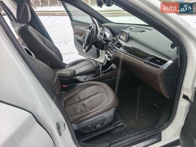 Белый БМВ Х1, объемом двигателя 2 л и пробегом 158 тыс. км за 20200 $, фото 16 на Automoto.ua