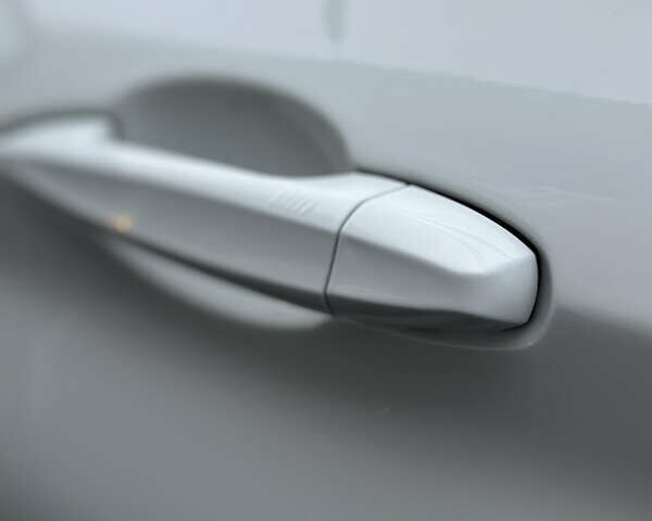 Білий БМВ Х1, об'ємом двигуна 2 л та пробігом 131 тис. км за 19500 $, фото 30 на Automoto.ua