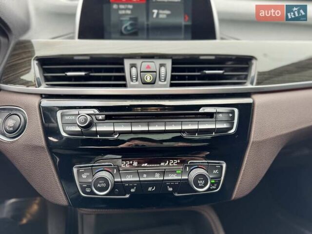 Білий БМВ Х1, об'ємом двигуна 2 л та пробігом 76 тис. км за 18300 $, фото 25 на Automoto.ua