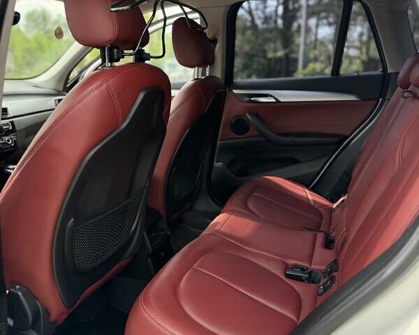Белый БМВ Х1, объемом двигателя 2 л и пробегом 95 тыс. км за 23900 $, фото 7 на Automoto.ua