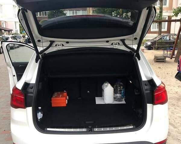 Белый БМВ Х1, объемом двигателя 2 л и пробегом 127 тыс. км за 22500 $, фото 7 на Automoto.ua