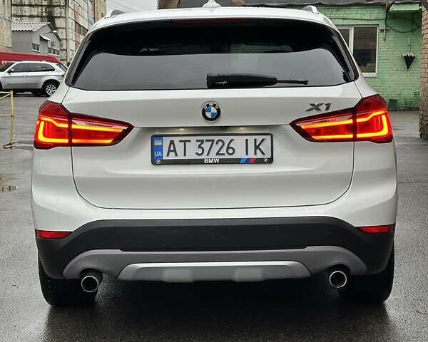 Білий БМВ Х1, об'ємом двигуна 2 л та пробігом 131 тис. км за 19500 $, фото 7 на Automoto.ua