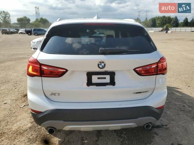Белый БМВ Х1, объемом двигателя 2 л и пробегом 123 тыс. км за 4515 $, фото 5 на Automoto.ua