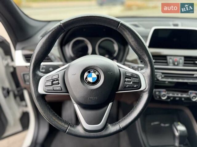 Білий БМВ Х1, об'ємом двигуна 2 л та пробігом 76 тис. км за 18300 $, фото 21 на Automoto.ua