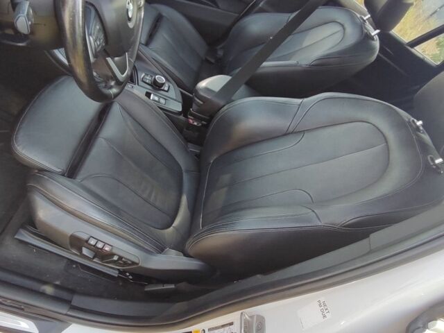 Білий БМВ Х1, об'ємом двигуна 2 л та пробігом 109 тис. км за 17300 $, фото 14 на Automoto.ua