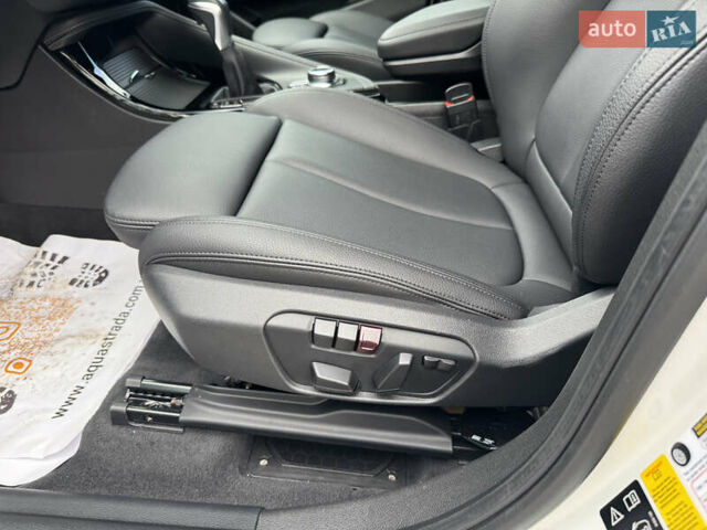 Белый БМВ Х1, объемом двигателя 2 л и пробегом 135 тыс. км за 19999 $, фото 62 на Automoto.ua