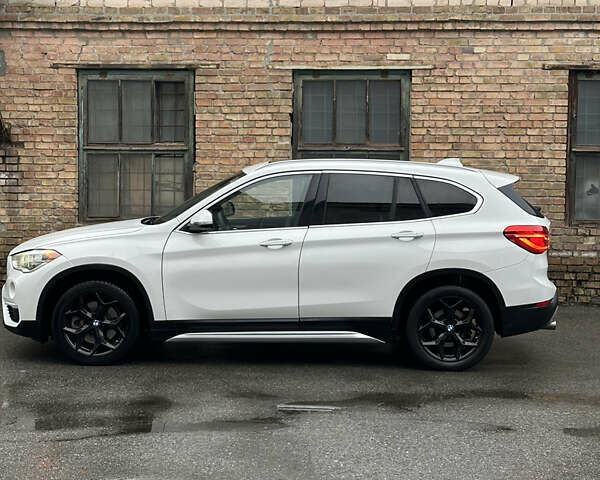 Білий БМВ Х1, об'ємом двигуна 2 л та пробігом 131 тис. км за 19500 $, фото 4 на Automoto.ua