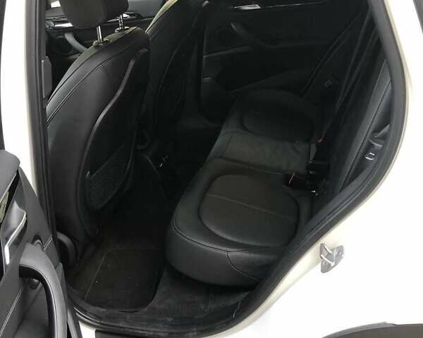 Белый БМВ Х1, объемом двигателя 2 л и пробегом 127 тыс. км за 22500 $, фото 8 на Automoto.ua