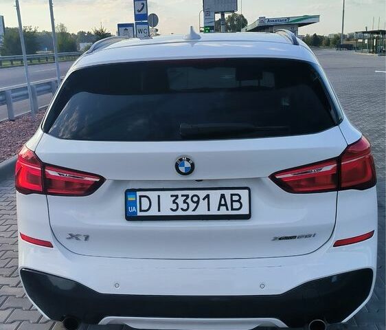 Белый БМВ Х1, объемом двигателя 2 л и пробегом 97 тыс. км за 19900 $, фото 5 на Automoto.ua