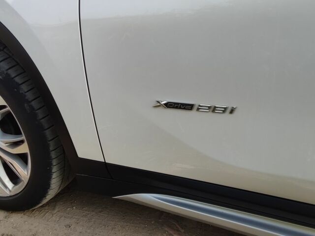 Білий БМВ Х1, об'ємом двигуна 2 л та пробігом 109 тис. км за 17300 $, фото 9 на Automoto.ua