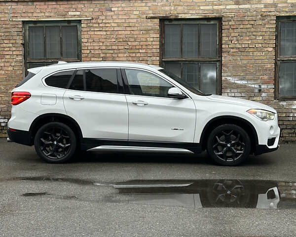 Білий БМВ Х1, об'ємом двигуна 2 л та пробігом 131 тис. км за 19500 $, фото 10 на Automoto.ua