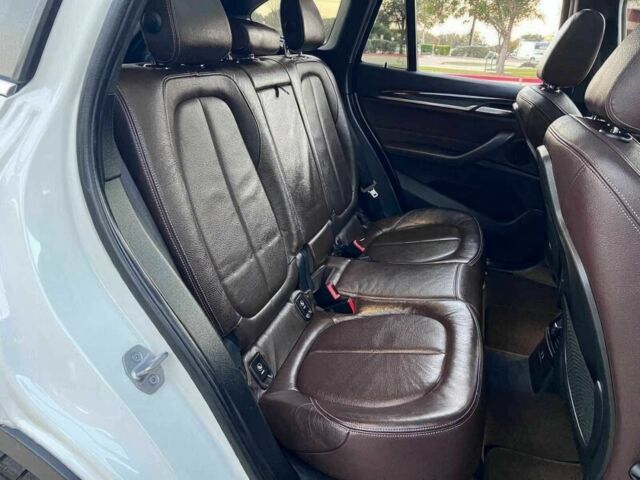 Белый БМВ Х1, объемом двигателя 2 л и пробегом 40 тыс. км за 12800 $, фото 11 на Automoto.ua