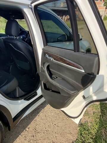 Белый БМВ Х1, объемом двигателя 2 л и пробегом 110 тыс. км за 17500 $, фото 20 на Automoto.ua