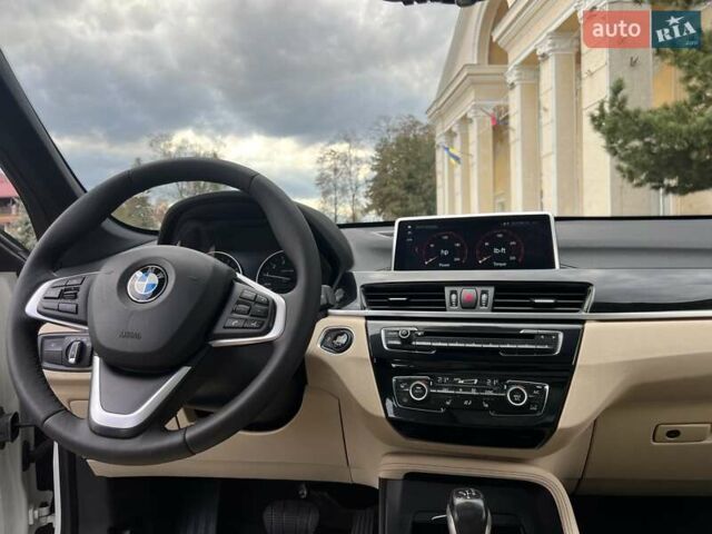 Белый БМВ Х1, объемом двигателя 2 л и пробегом 131 тыс. км за 19550 $, фото 16 на Automoto.ua