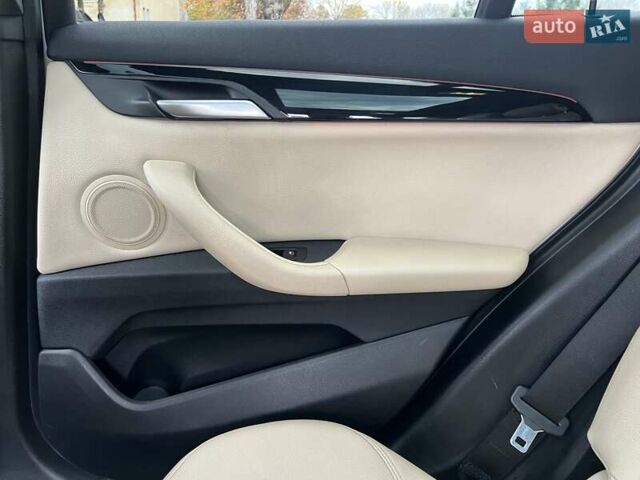 Белый БМВ Х1, объемом двигателя 2 л и пробегом 131 тыс. км за 19550 $, фото 19 на Automoto.ua