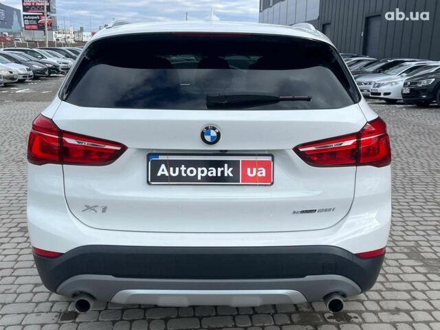 Белый БМВ Х1, объемом двигателя 2 л и пробегом 45 тыс. км за 22290 $, фото 4 на Automoto.ua