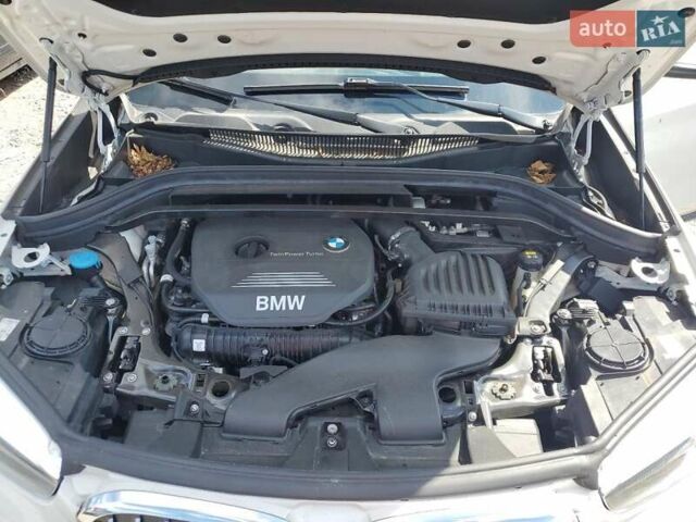 Белый БМВ Х1, объемом двигателя 2 л и пробегом 118 тыс. км за 4600 $, фото 9 на Automoto.ua