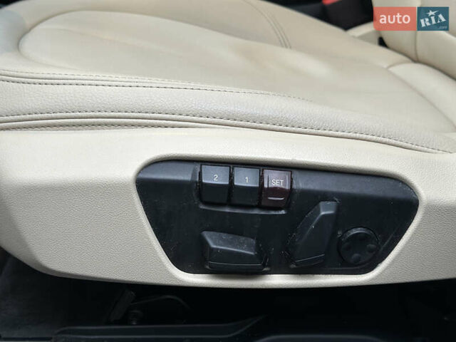 Білий БМВ Х1, об'ємом двигуна 2 л та пробігом 131 тис. км за 19500 $, фото 17 на Automoto.ua