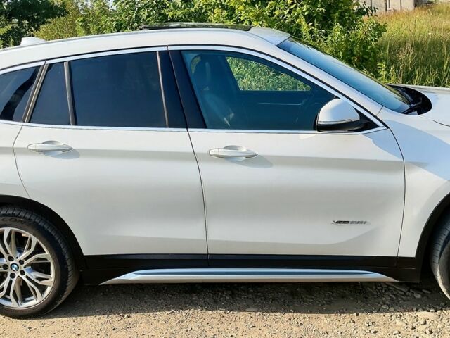 Білий БМВ Х1, об'ємом двигуна 2 л та пробігом 109 тис. км за 17300 $, фото 2 на Automoto.ua