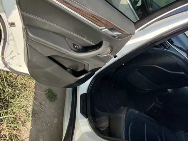 Білий БМВ Х1, об'ємом двигуна 2 л та пробігом 109 тис. км за 17300 $, фото 22 на Automoto.ua