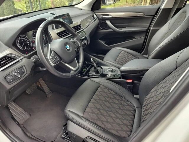 Белый БМВ Х1, объемом двигателя 0 л и пробегом 79 тыс. км за 9300 $, фото 5 на Automoto.ua