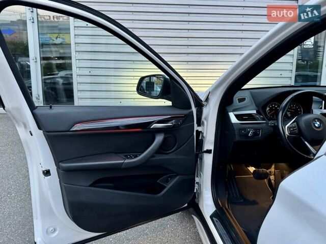 Белый БМВ Х1, объемом двигателя 2 л и пробегом 63 тыс. км за 25800 $, фото 60 на Automoto.ua