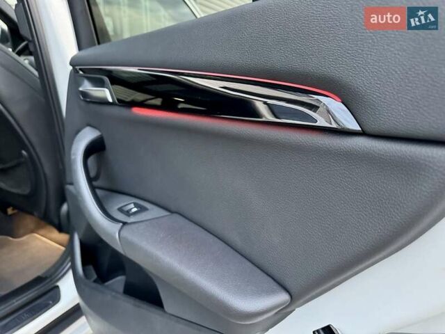 Белый БМВ Х1, объемом двигателя 2 л и пробегом 63 тыс. км за 25800 $, фото 57 на Automoto.ua