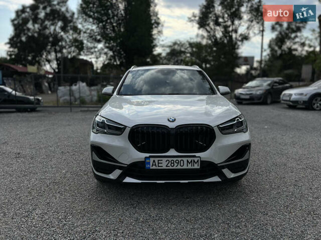 Білий БМВ Х1, об'ємом двигуна 2 л та пробігом 118 тис. км за 21500 $, фото 1 на Automoto.ua