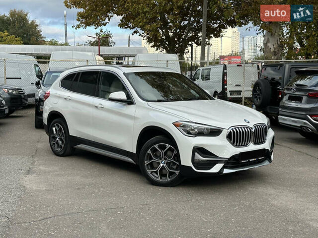 Белый БМВ Х1, объемом двигателя 2 л и пробегом 104 тыс. км за 22900 $, фото 1 на Automoto.ua
