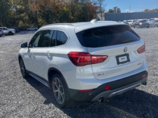 Белый БМВ Х1, объемом двигателя 2 л и пробегом 39 тыс. км за 5000 $, фото 5 на Automoto.ua