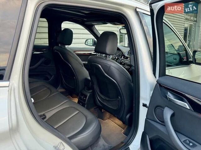 Белый БМВ Х1, объемом двигателя 2 л и пробегом 63 тыс. км за 25800 $, фото 54 на Automoto.ua