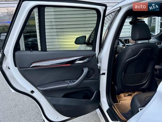 Белый БМВ Х1, объемом двигателя 2 л и пробегом 63 тыс. км за 25800 $, фото 64 на Automoto.ua