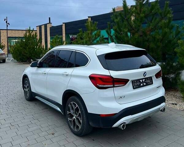 Белый БМВ Х1, объемом двигателя 2 л и пробегом 142 тыс. км за 23000 $, фото 3 на Automoto.ua