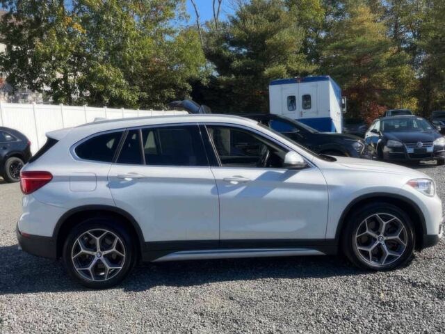 Белый БМВ Х1, объемом двигателя 2 л и пробегом 39 тыс. км за 5000 $, фото 3 на Automoto.ua