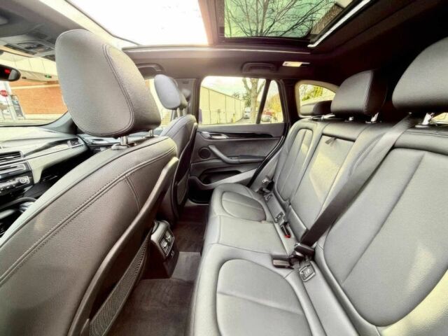 Белый БМВ Х1, объемом двигателя 2 л и пробегом 49 тыс. км за 10000 $, фото 16 на Automoto.ua