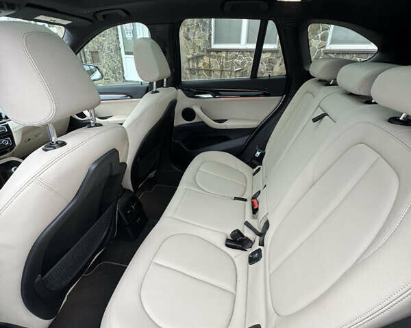 Белый БМВ Х1, объемом двигателя 2 л и пробегом 212 тыс. км за 17800 $, фото 78 на Automoto.ua