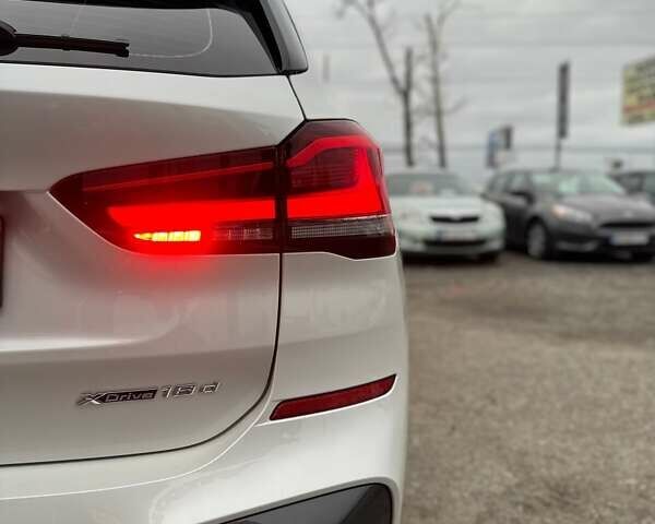 Білий БМВ Х1, об'ємом двигуна 2 л та пробігом 106 тис. км за 30600 $, фото 12 на Automoto.ua